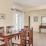 Mihas Villa *